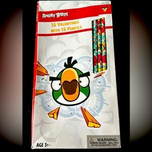 BNIB Angry Birds 16 Valentine Cards with 16 Pencils NEW in Box By Rovio